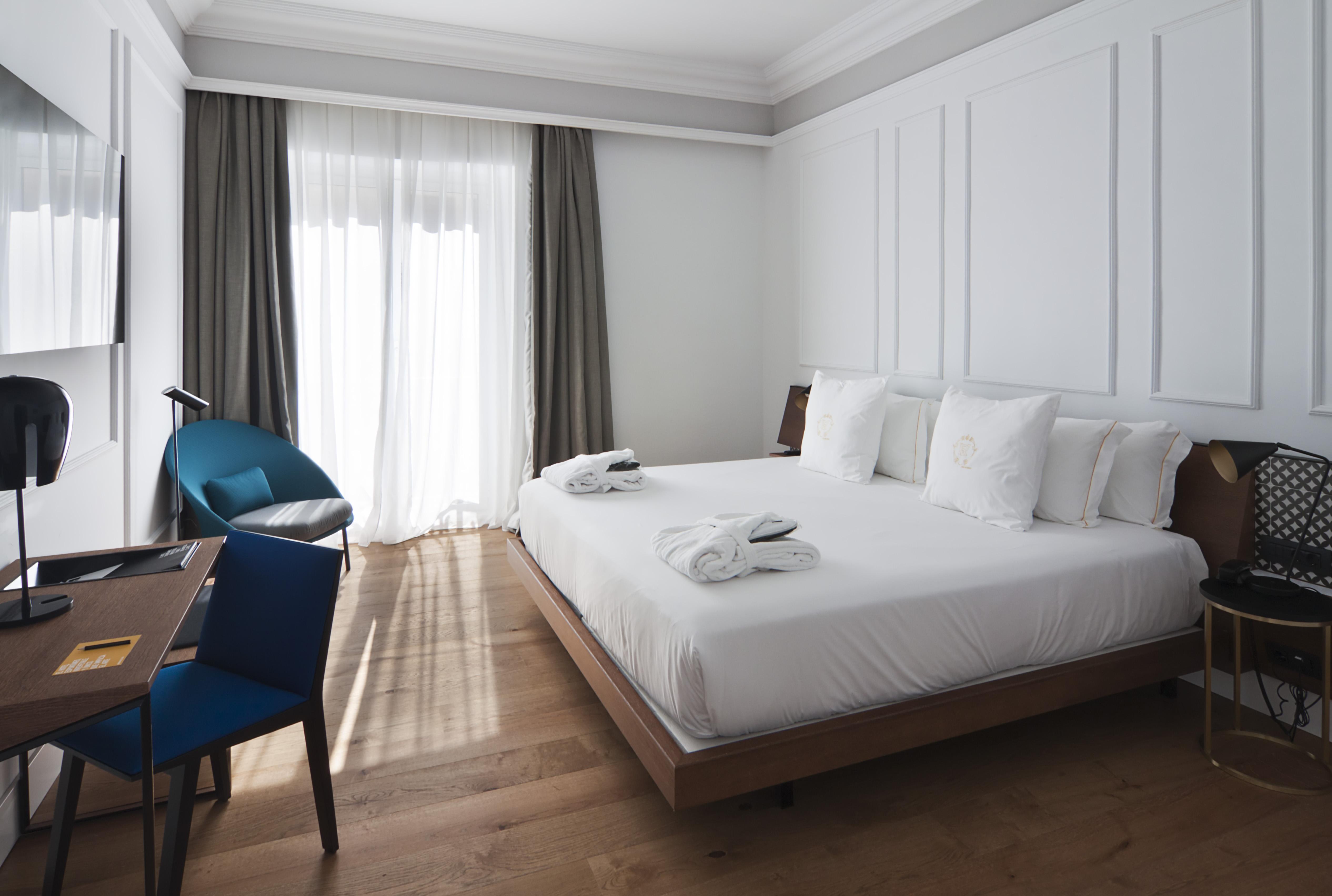 One Shot Reina Victoria Hotel Valencia Exterior photo