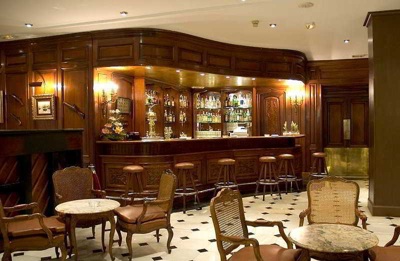 One Shot Reina Victoria Hotel Valencia Restaurant photo