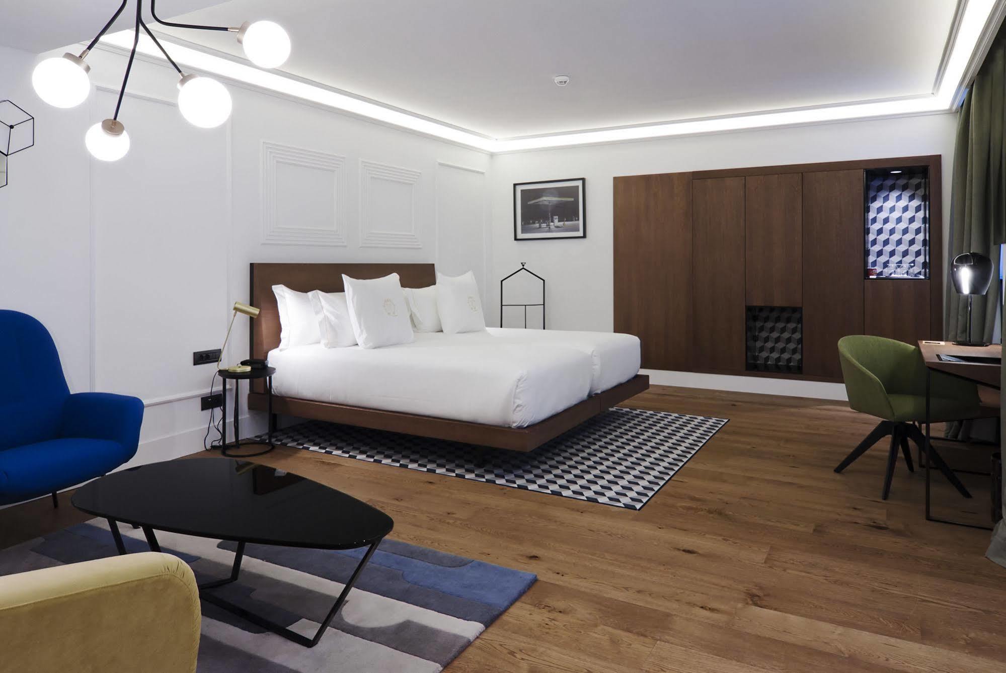 One Shot Reina Victoria Hotel Valencia Exterior photo
