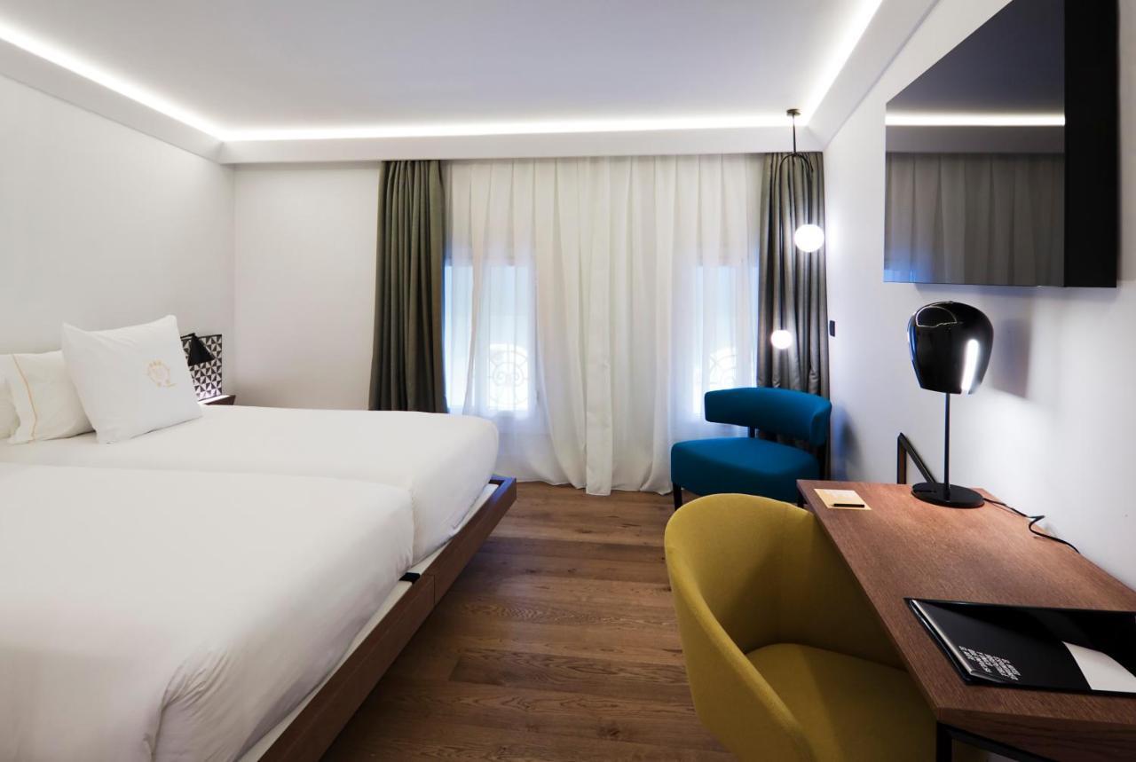 One Shot Reina Victoria Hotel Valencia Exterior photo